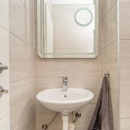 R-16 Apartamento Pale