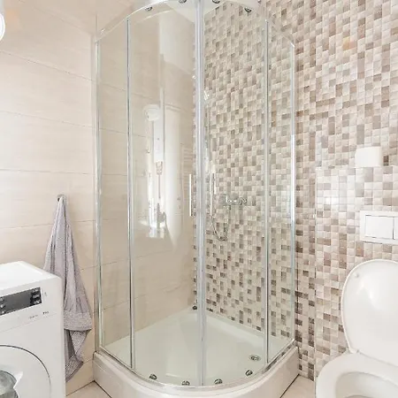 R-16 Apartamento *