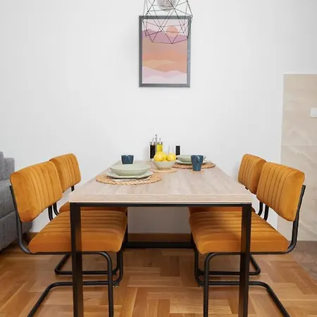 Apartamento R-16
